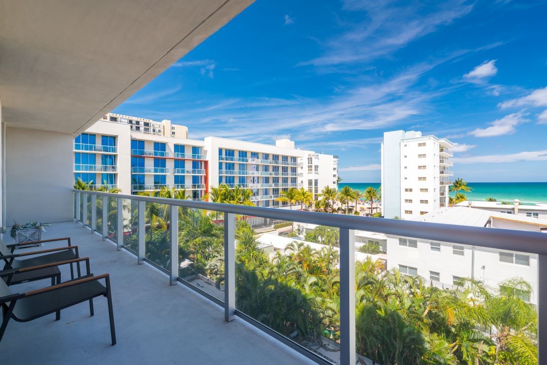 Costa Hollywood Beach Resort